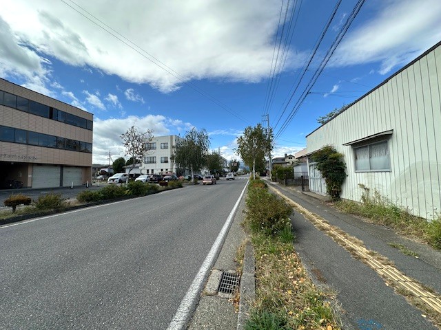 前面道路西側方面　2025.10.18撮影