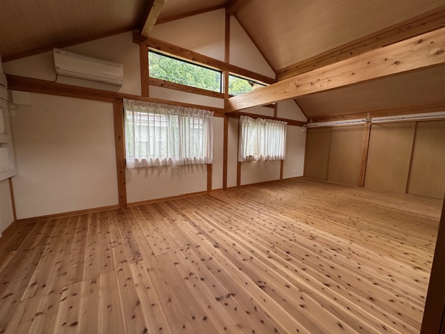 2階納戸16帖 2025.8撮影 2階納戸16帖 2025.8撮影(間取)