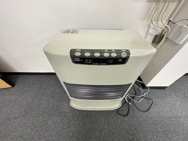 置型暖房機（灯油）2025.10.31