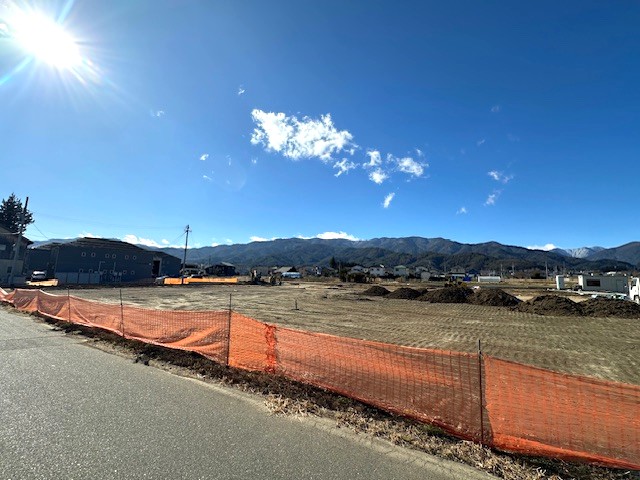 分譲地中央側方面　2025.12撮影