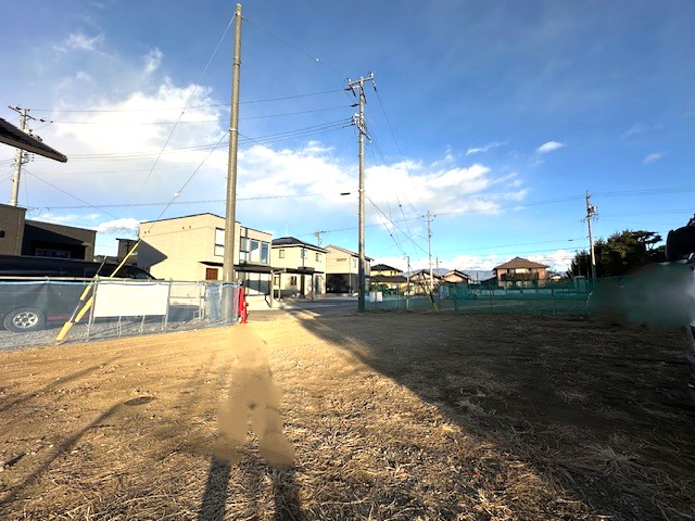 区画10の敷地内から道路側 2025.12.5撮影 区画10の敷地内から道路側 2025.12.5撮影